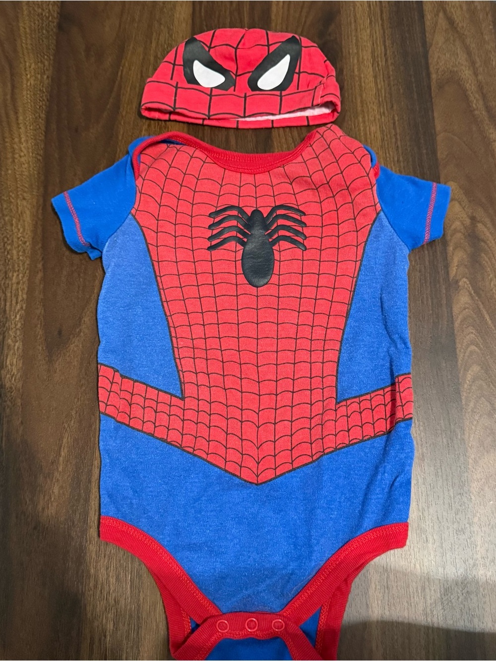 Baby boy Spider-Man hat and onesie set